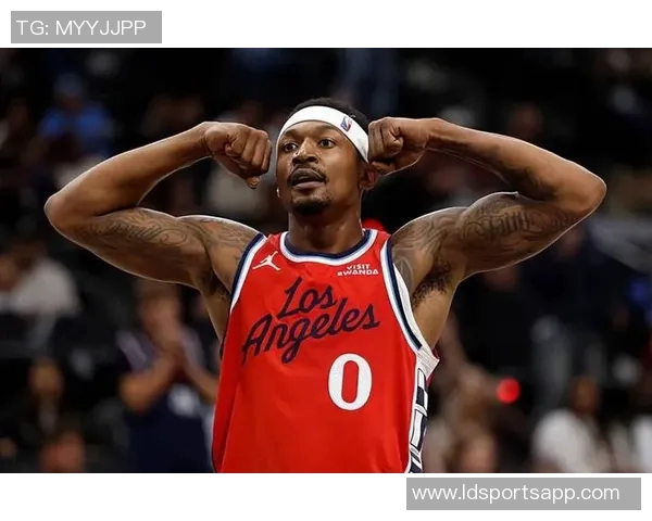 比尔谈球队表现称没有慌乱但执行力不足未能锁定胜局